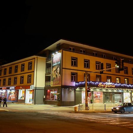 Hotel Bulgaria Kŭrdzhali Buitenkant foto