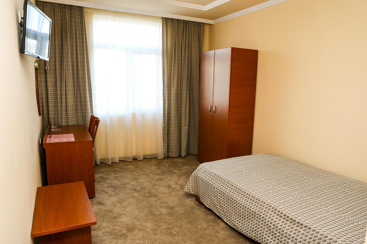 Hotel Bulgaria Kŭrdzhali Kamer foto