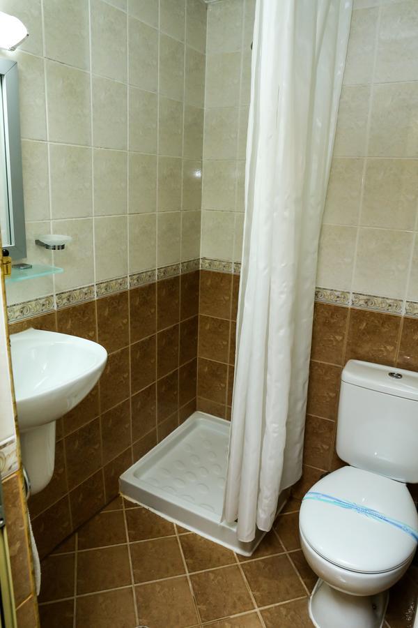 Hotel Bulgaria Kŭrdzhali Buitenkant foto